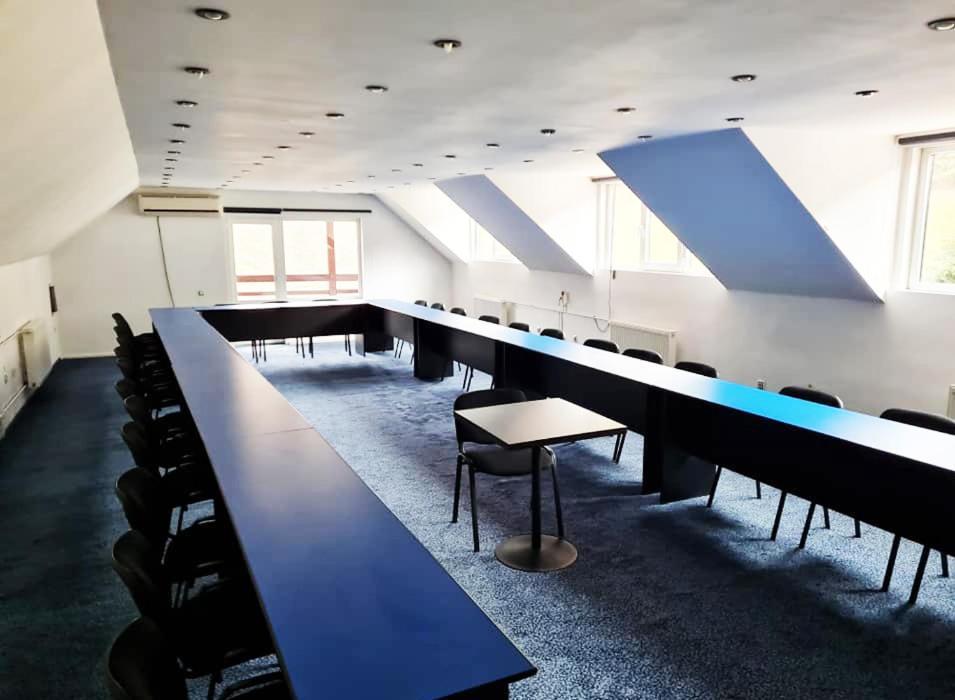 Pensiunea Mai Răşinari Exterior foto
